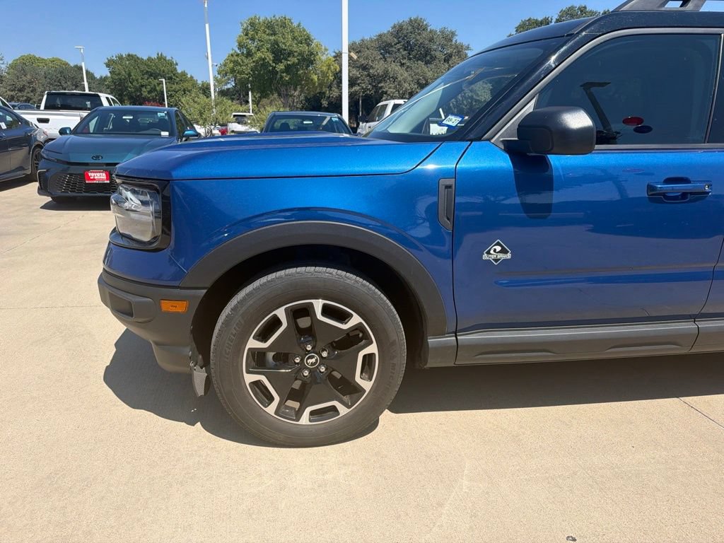 Used 2024 Ford Bronco Sport Outer Banks AWD/4WD image 2