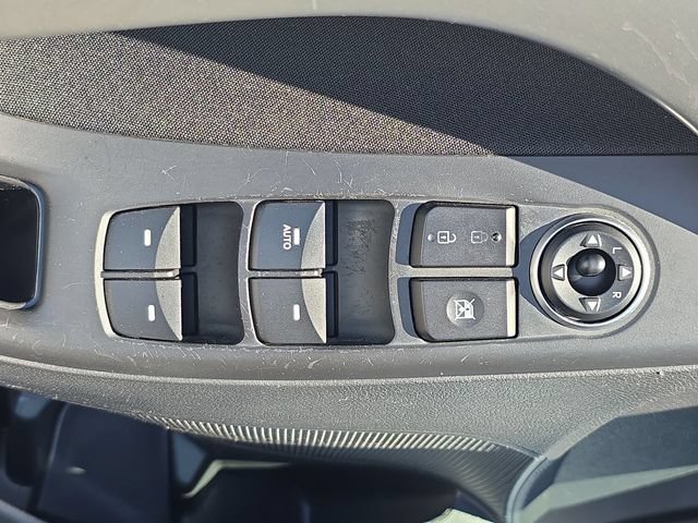 Used 2015 Hyundai Elantra SE w/ Option Group 03 FWD image 20