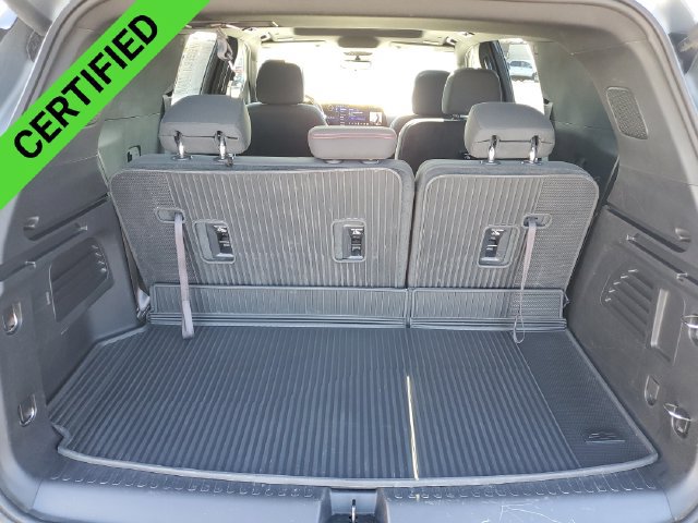 Certified 2024 Chevrolet Traverse Z71 w/ Enhanced Driving Package AWD/4WD image 34
