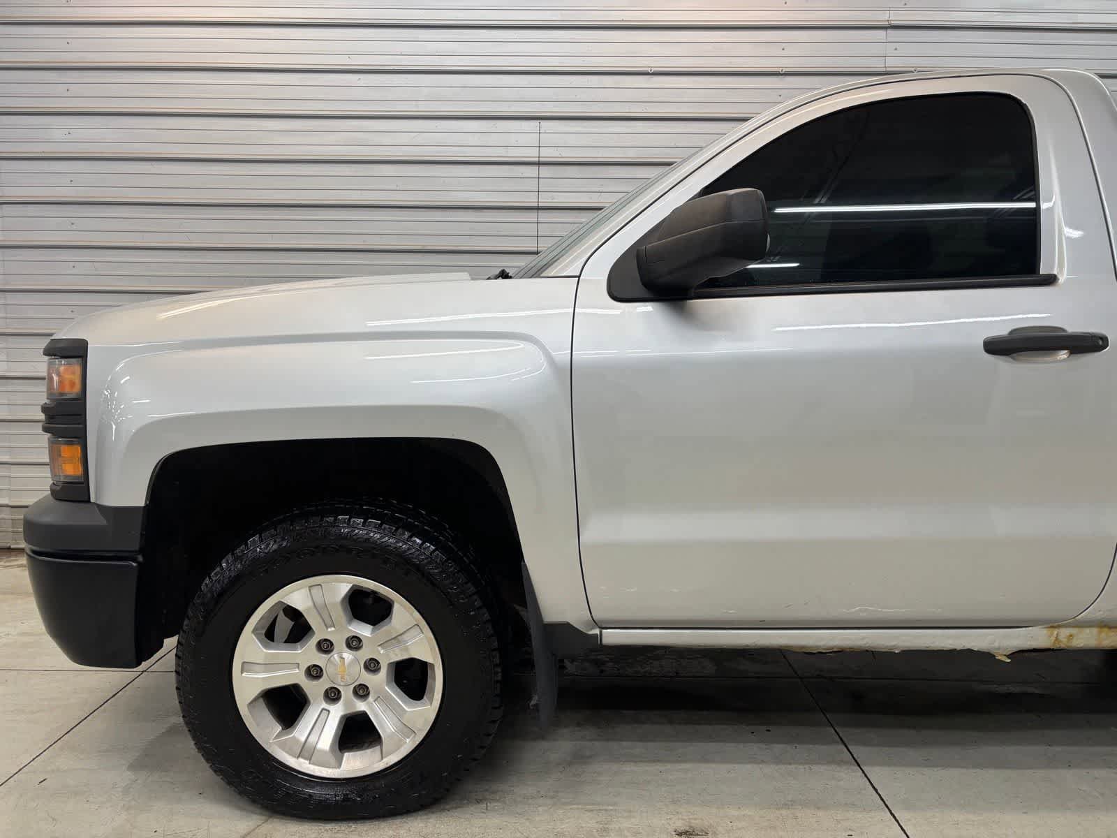 Used 2014 Chevrolet Silverado 1500 W/T w/ Trailering Package image 4