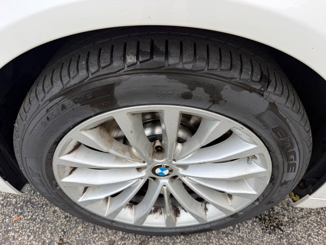 Used 2023 BMW 530i xDrive w/ Convenience Package AWD/4WD image 11
