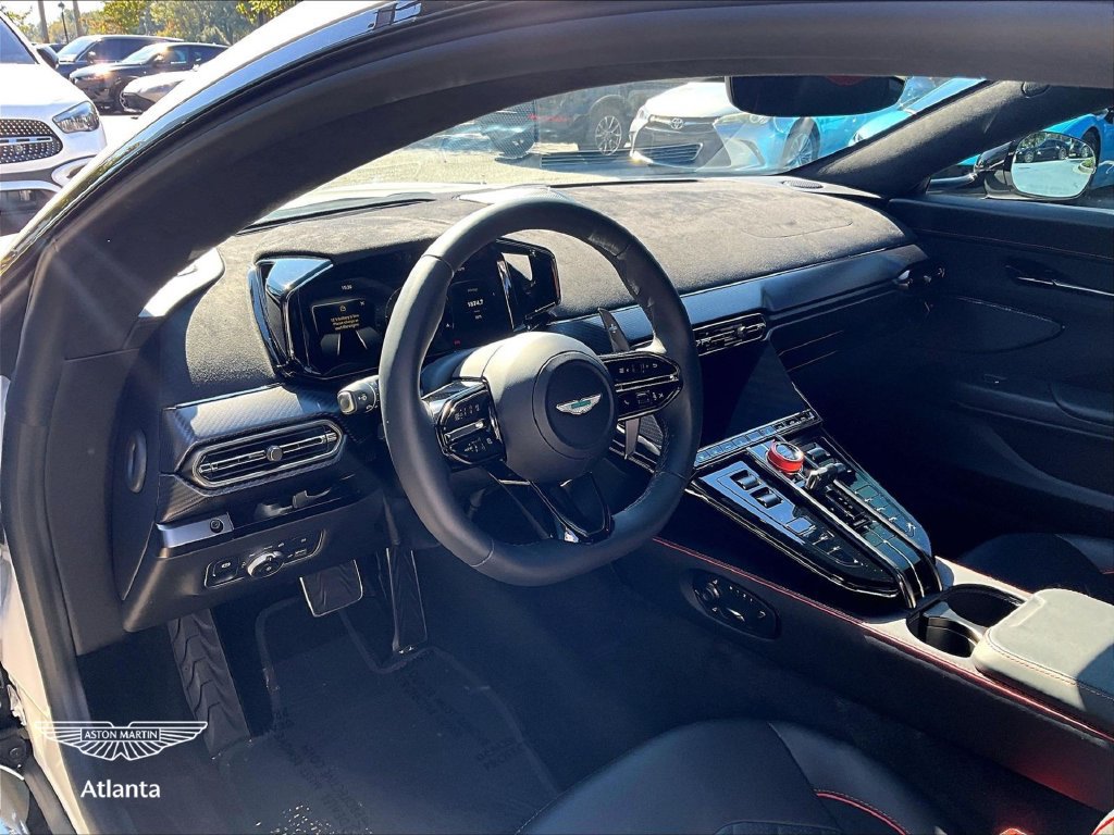 Used 2026 Aston Martin V8 Vantage S RWD image 12