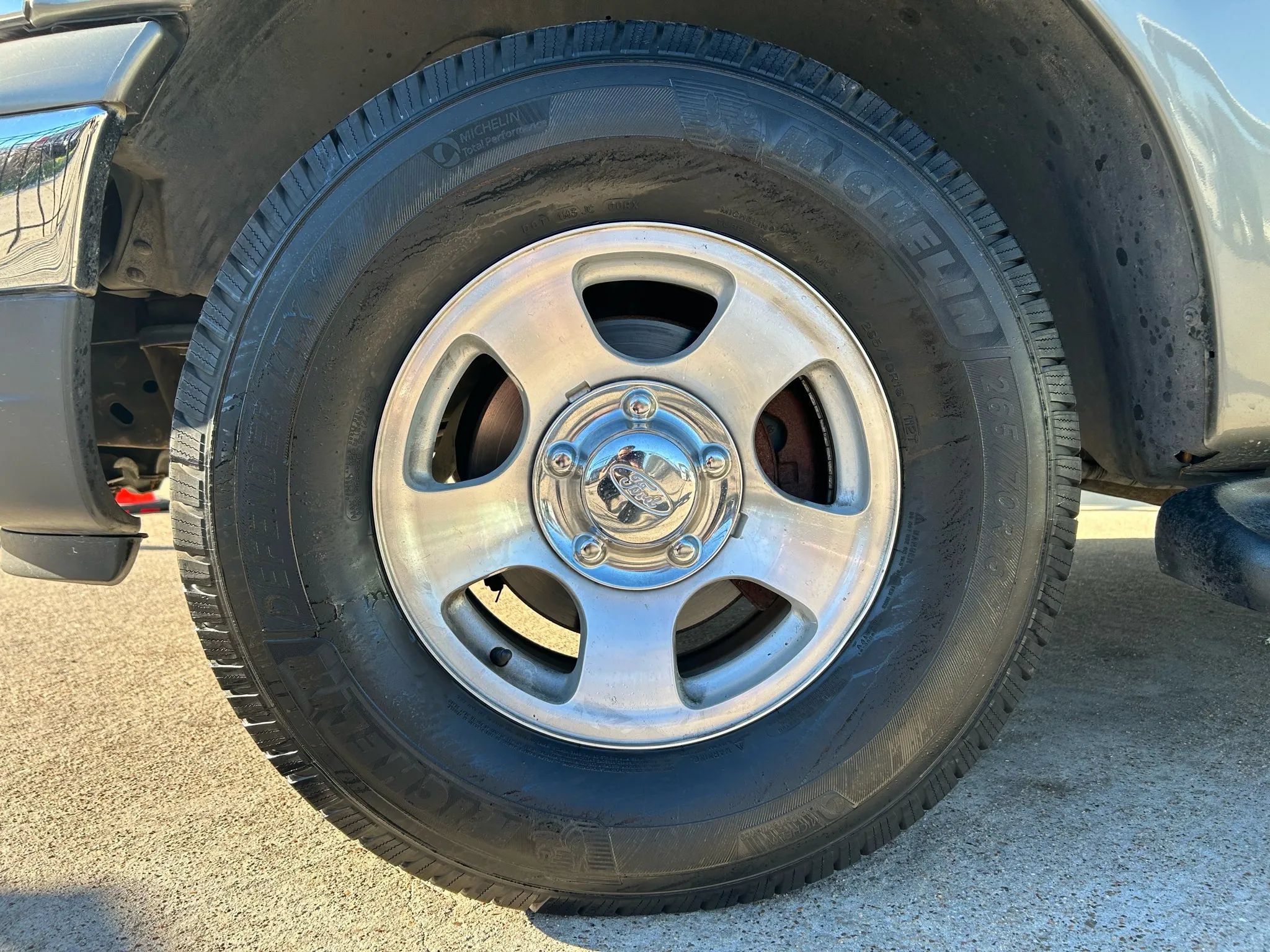 Used 1999 Ford Expedition XLT RWD image 27