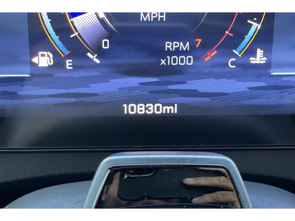 Used 2026 Chevrolet Traverse RS w/ LPO, Cargo Package FWD image 42