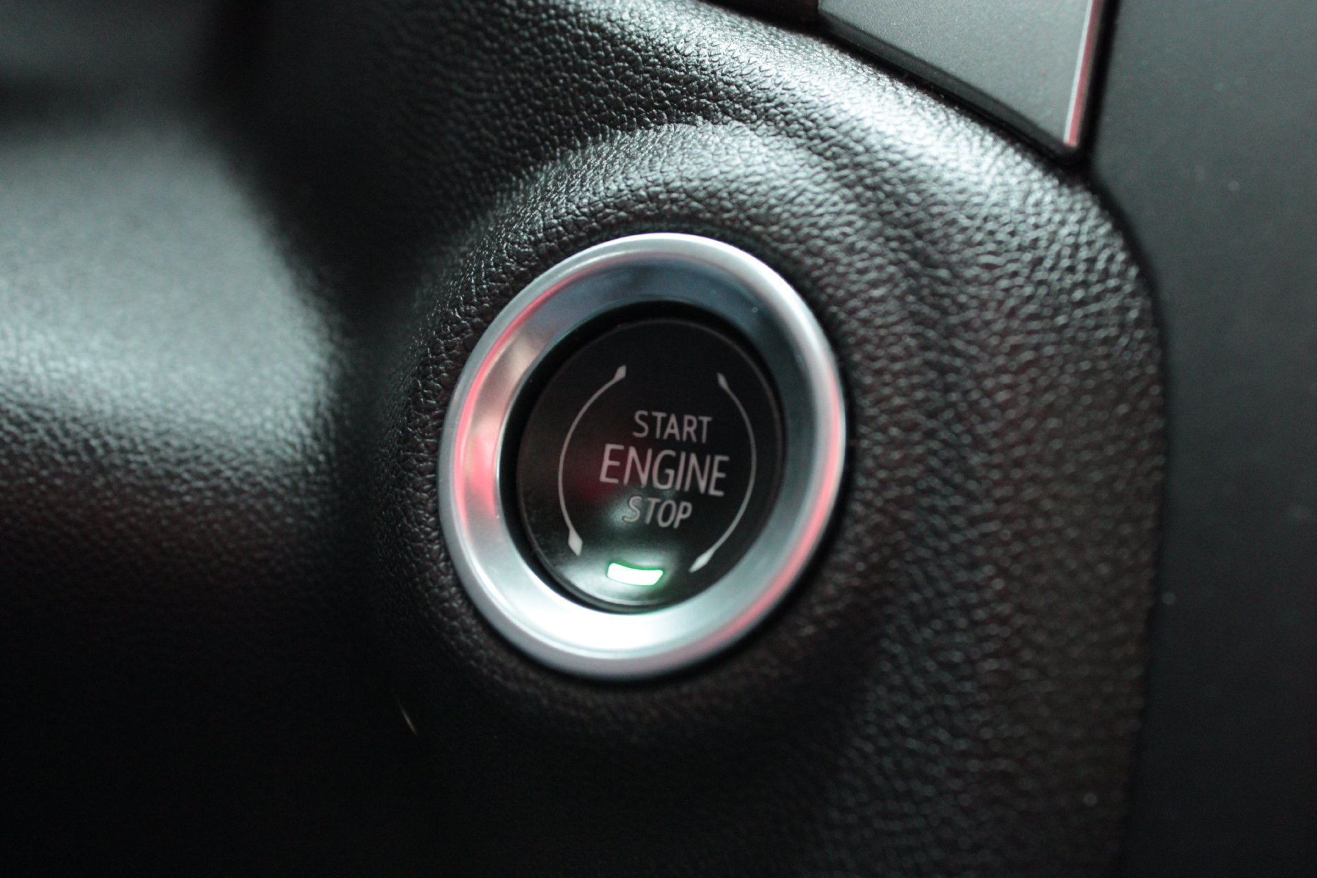 Used 2020 Chevrolet Silverado 1500 LTZ AWD/4WD image 47