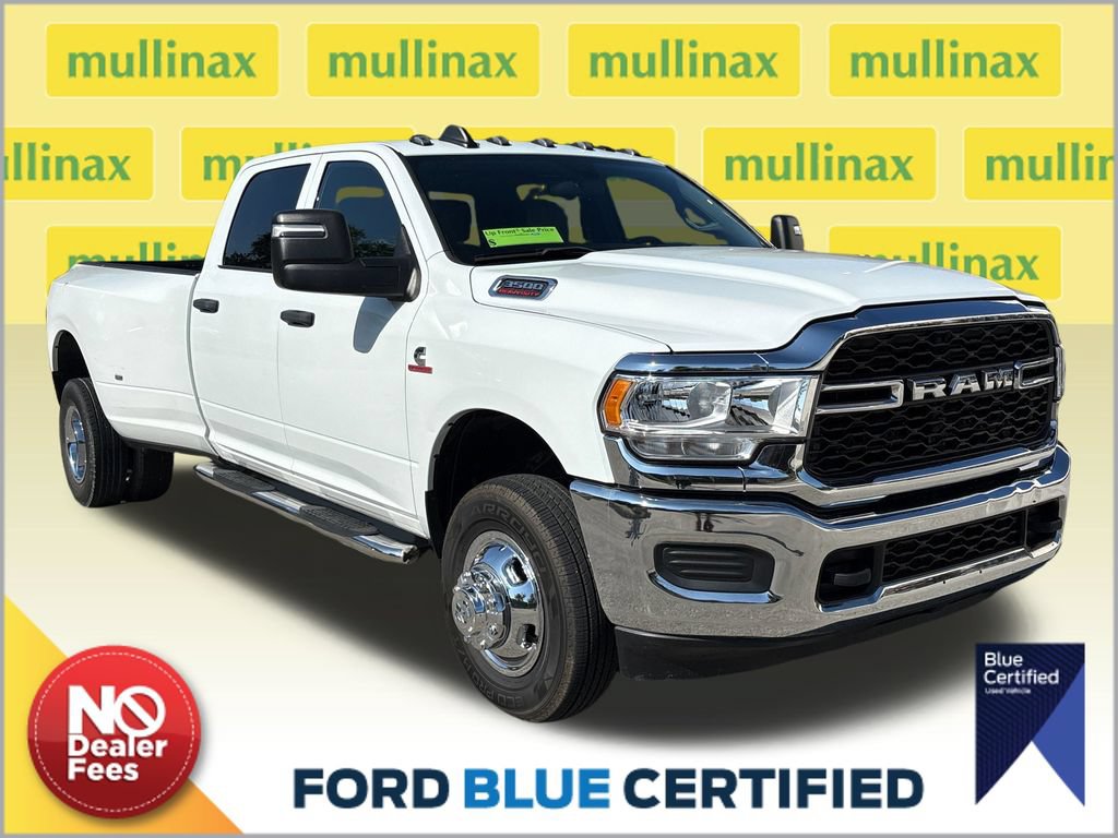 Used 2024 RAM 3500 Tradesman w/ Chrome Appearance Group AWD/4WD video 1