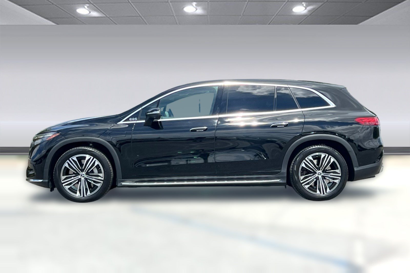 Certified 2023 Mercedes-Benz EQS 450+ 4MATIC SUV image 2