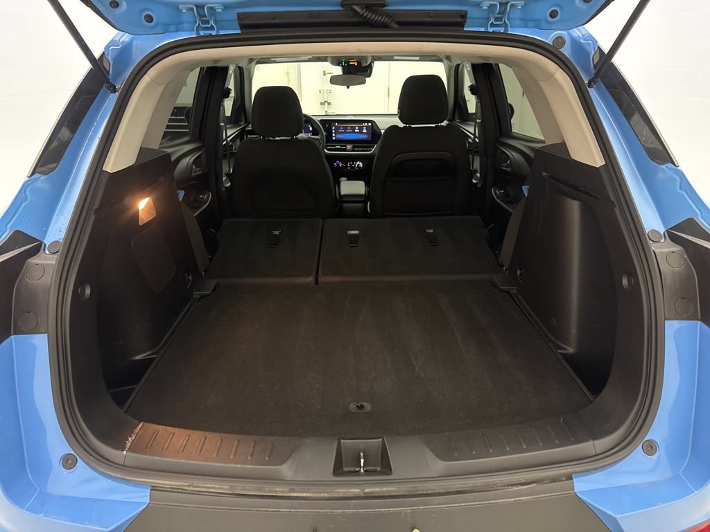 Used 2024 Chevrolet TrailBlazer LS w/ LS Convenience Package FWD image 10
