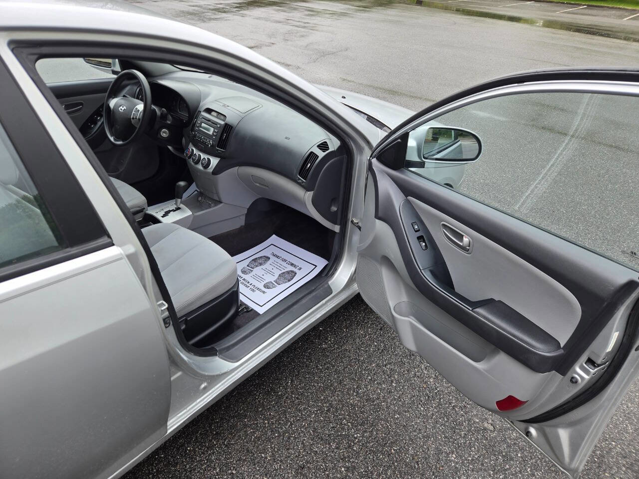 Used 2009 Hyundai Elantra GLS FWD image 23