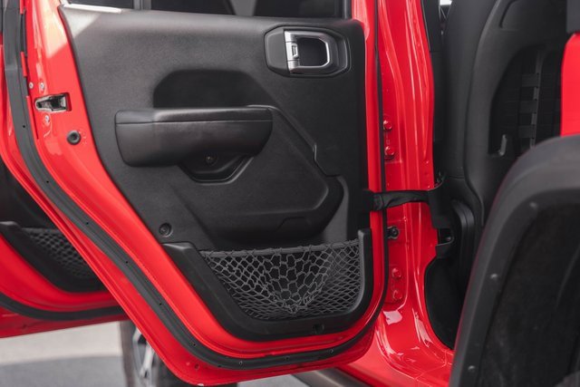 Used 2020 Jeep Wrangler Unlimited Rubicon w/ LED Lighting Group image 38