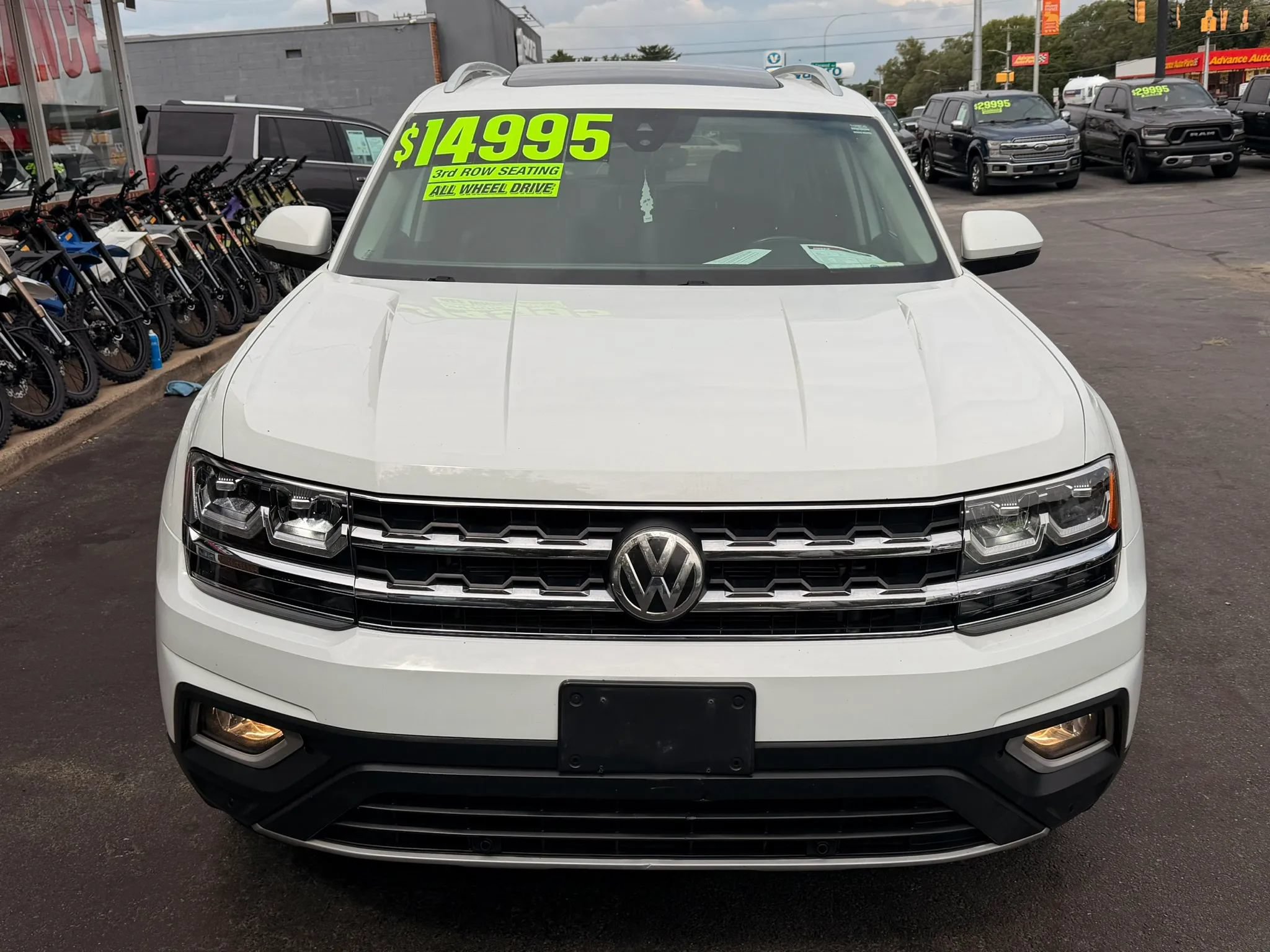 Used 2018 Volkswagen Atlas SEL AWD/4WD image 6