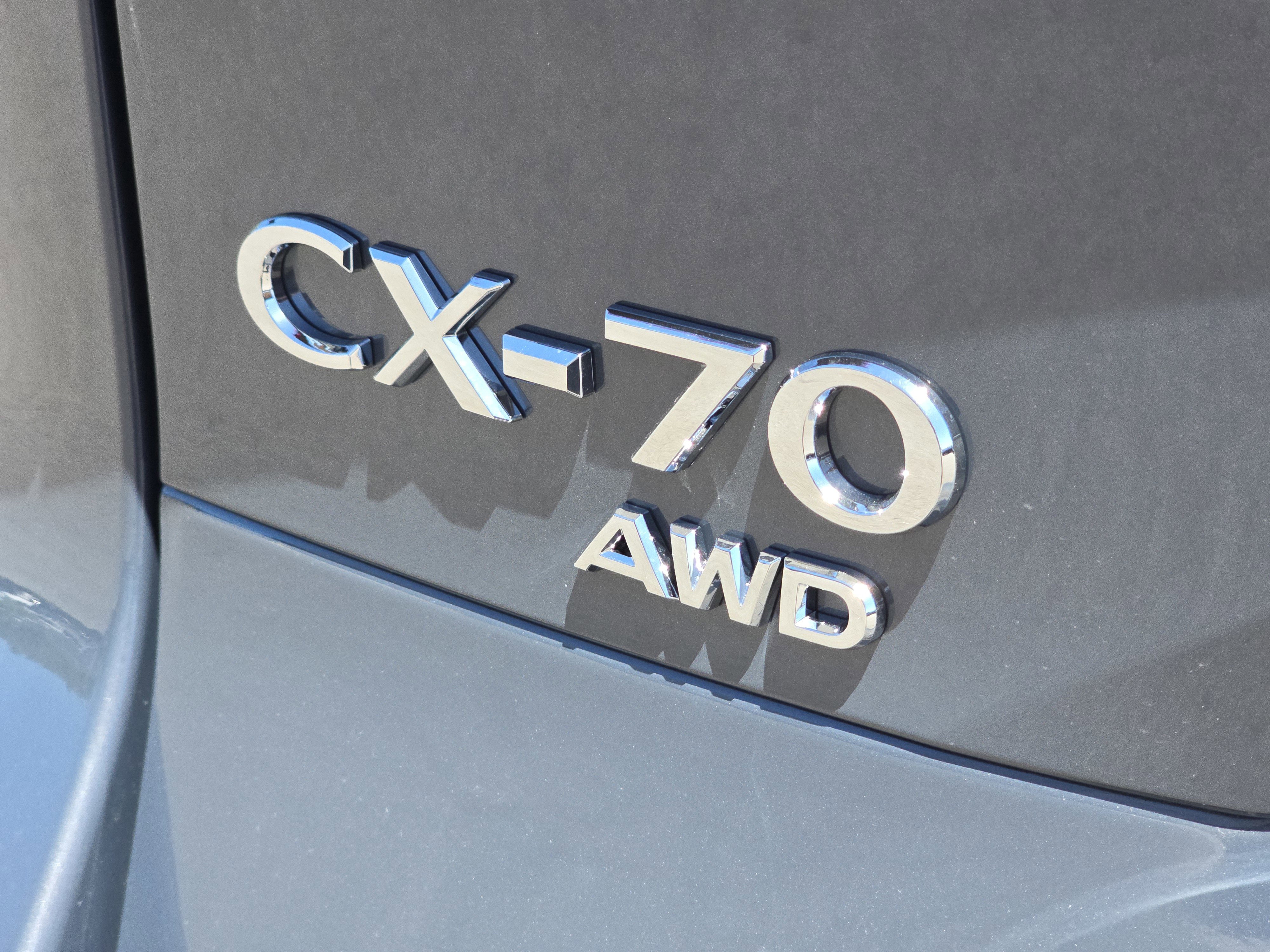 Certified 2025 MAZDA CX-70 Plug-In Hybrid w/ Premium Pkg image 7