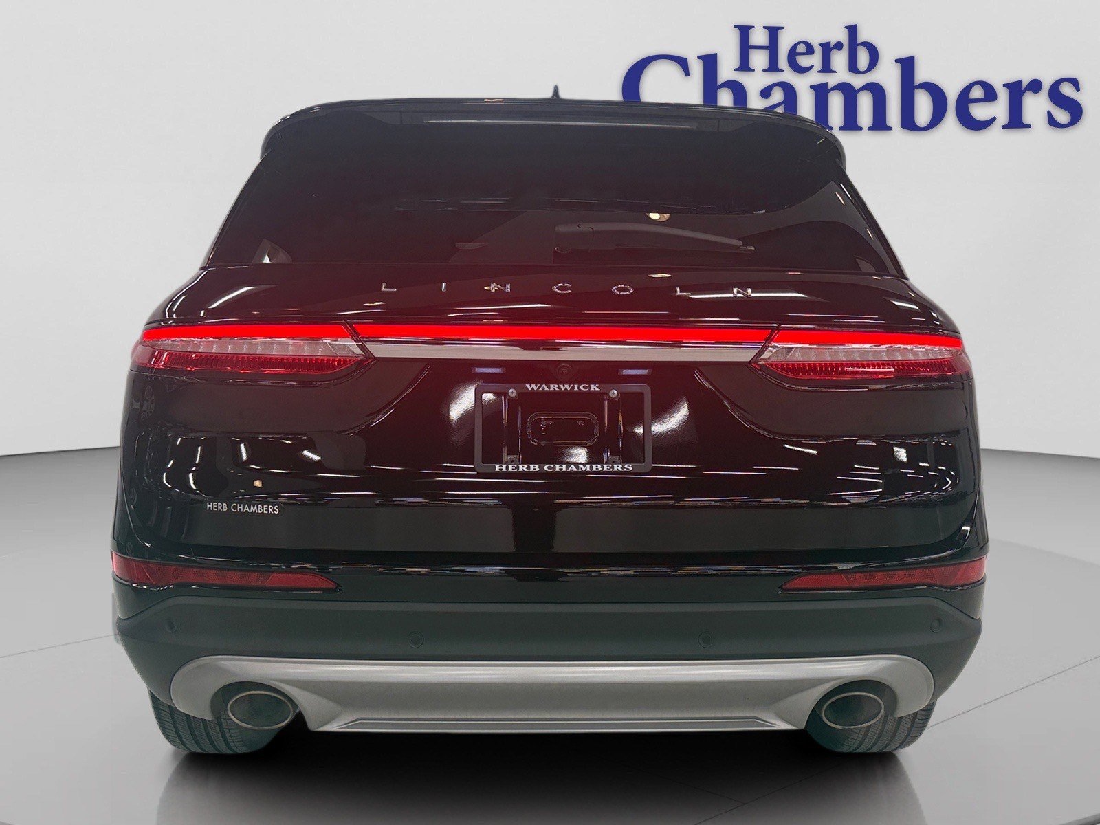 Used 2022 Lincoln Corsair AWD w/ Equipment Group 101A image 6