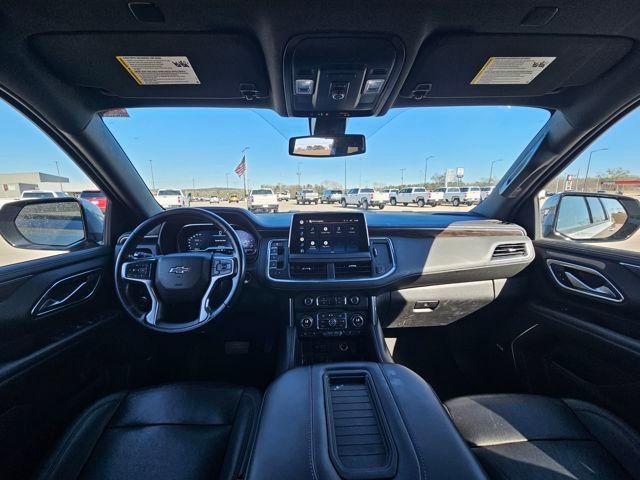 Used 2022 Chevrolet Suburban Z71 image 12