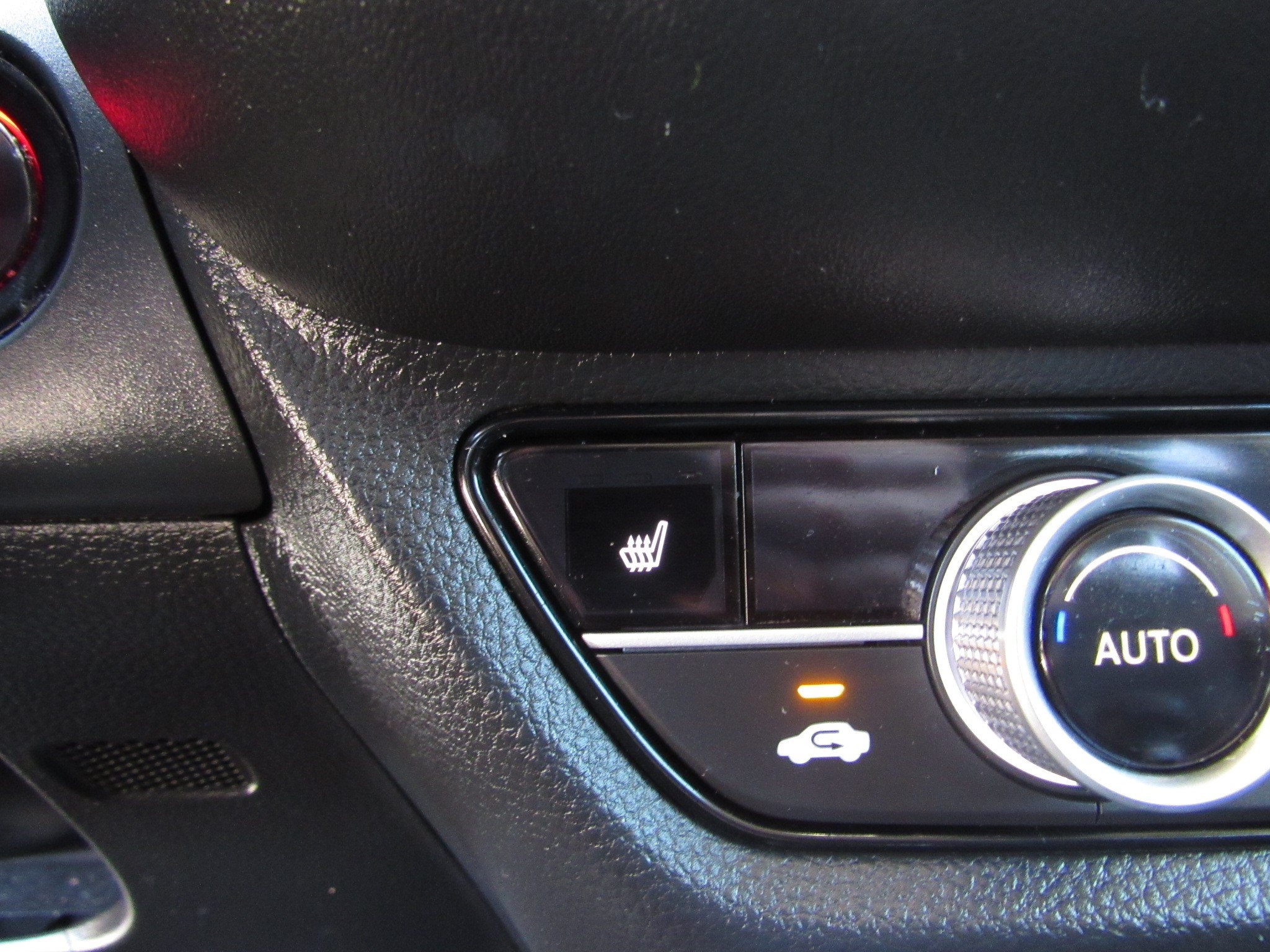 Certified 2024 Honda HR-V EX-L image 22