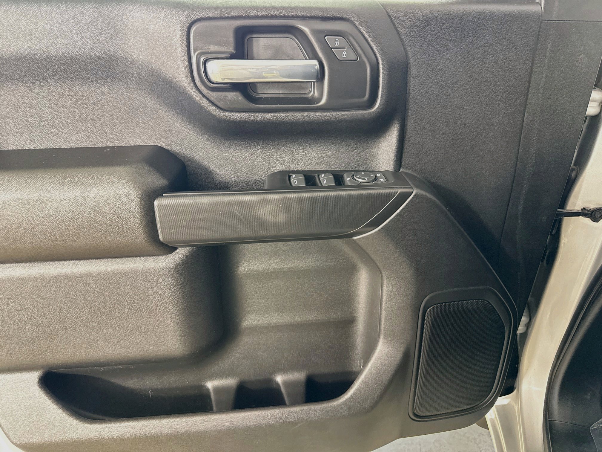 Used 2022 Chevrolet Silverado 1500 Custom RWD image 20