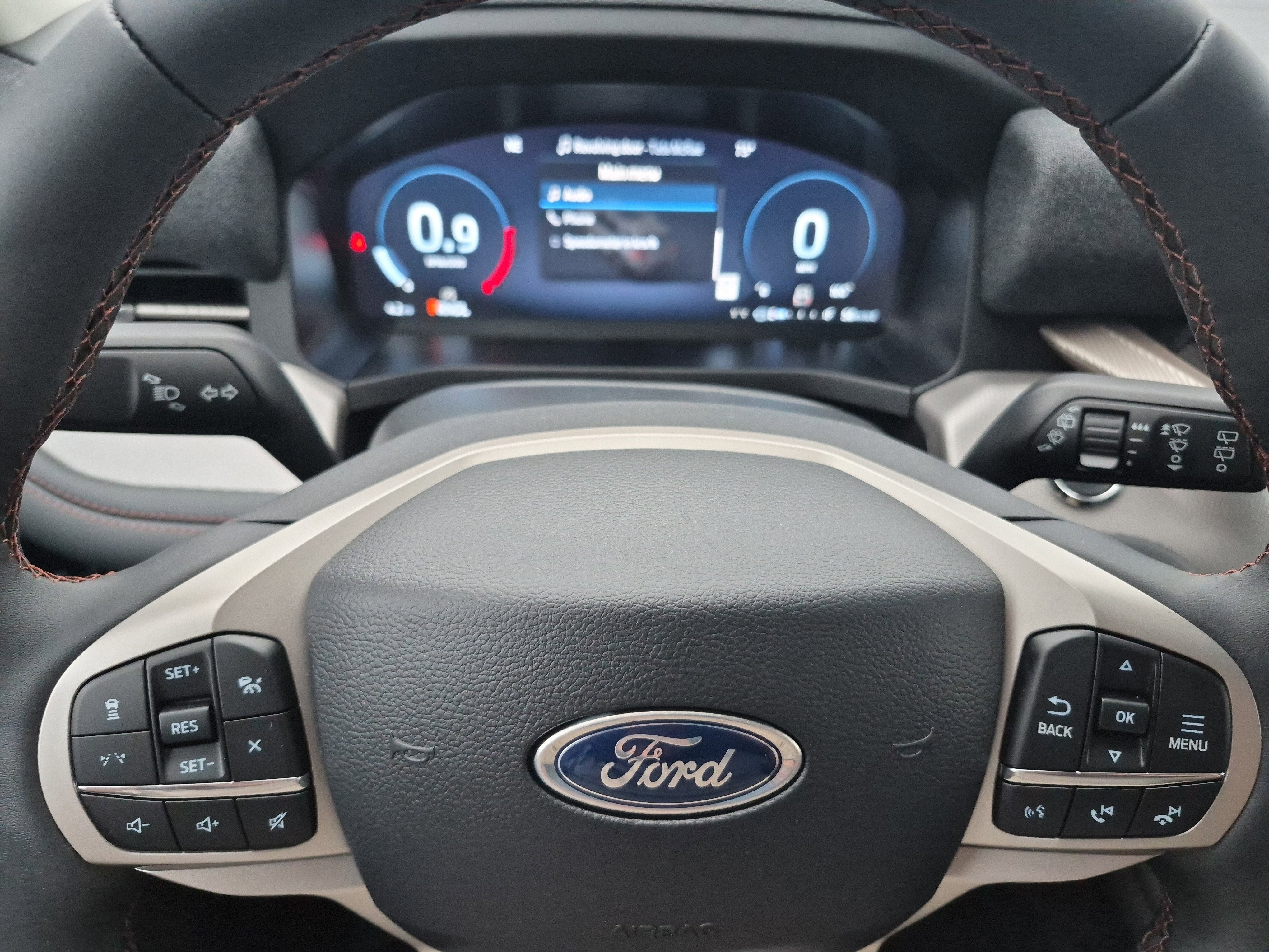 New 2026 Ford Explorer Active image 27