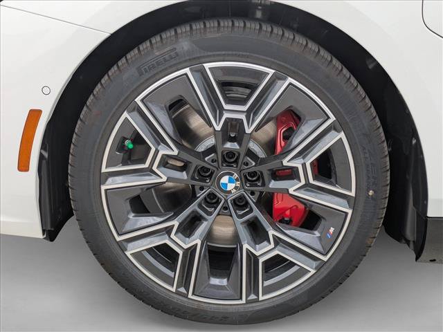 New 2027 BMW 550e xDrive AWD/4WD image 10