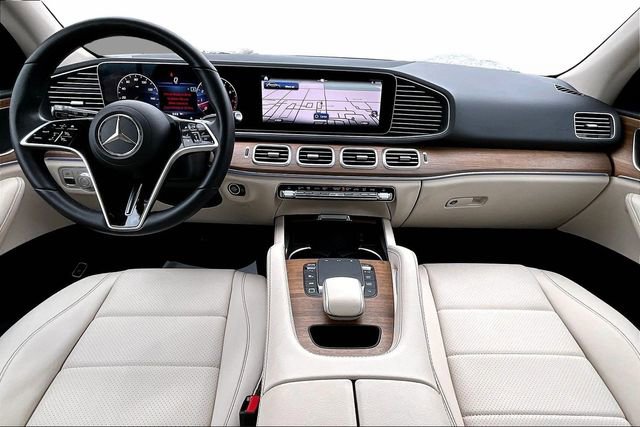 Used 2025 Mercedes-Benz GLE 350 4MATIC image 10