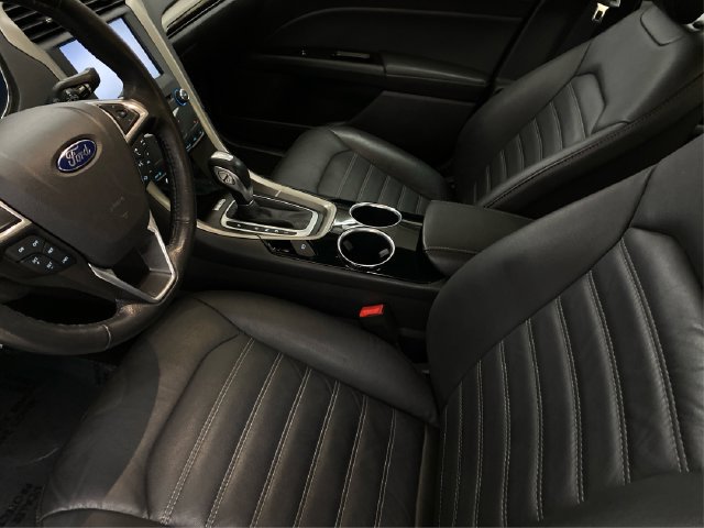 Used 2013 Ford Fusion SE FWD image 10