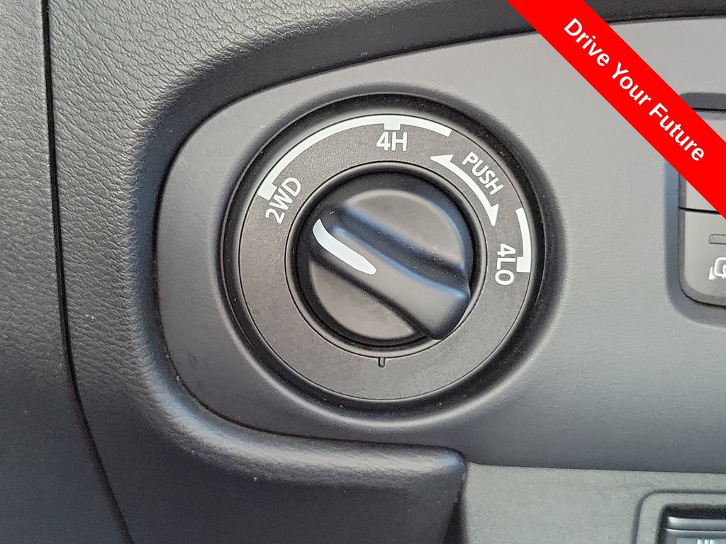 Used 2023 Nissan Frontier PRO-4X w/ Pro-4X Premium Package AWD/4WD image 11