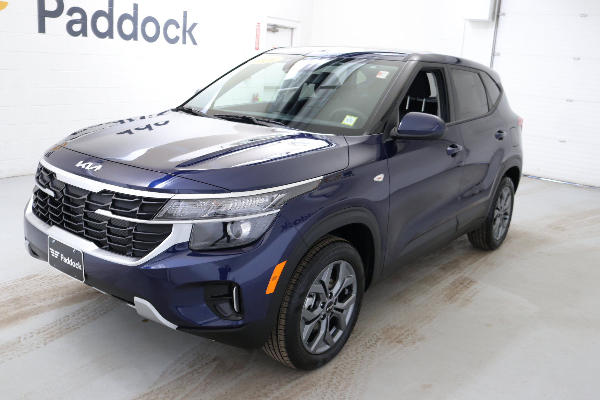 Used 2026 Kia Seltos LX image 3