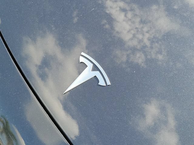 Used 2024 Tesla Model 3 Standard Range RWD image 5