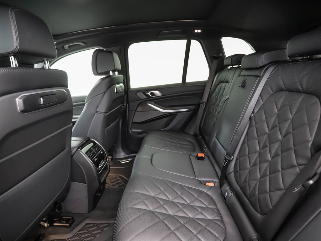 New 2026 BMW X5 xDrive40i w/ Climate Comfort Package image 22