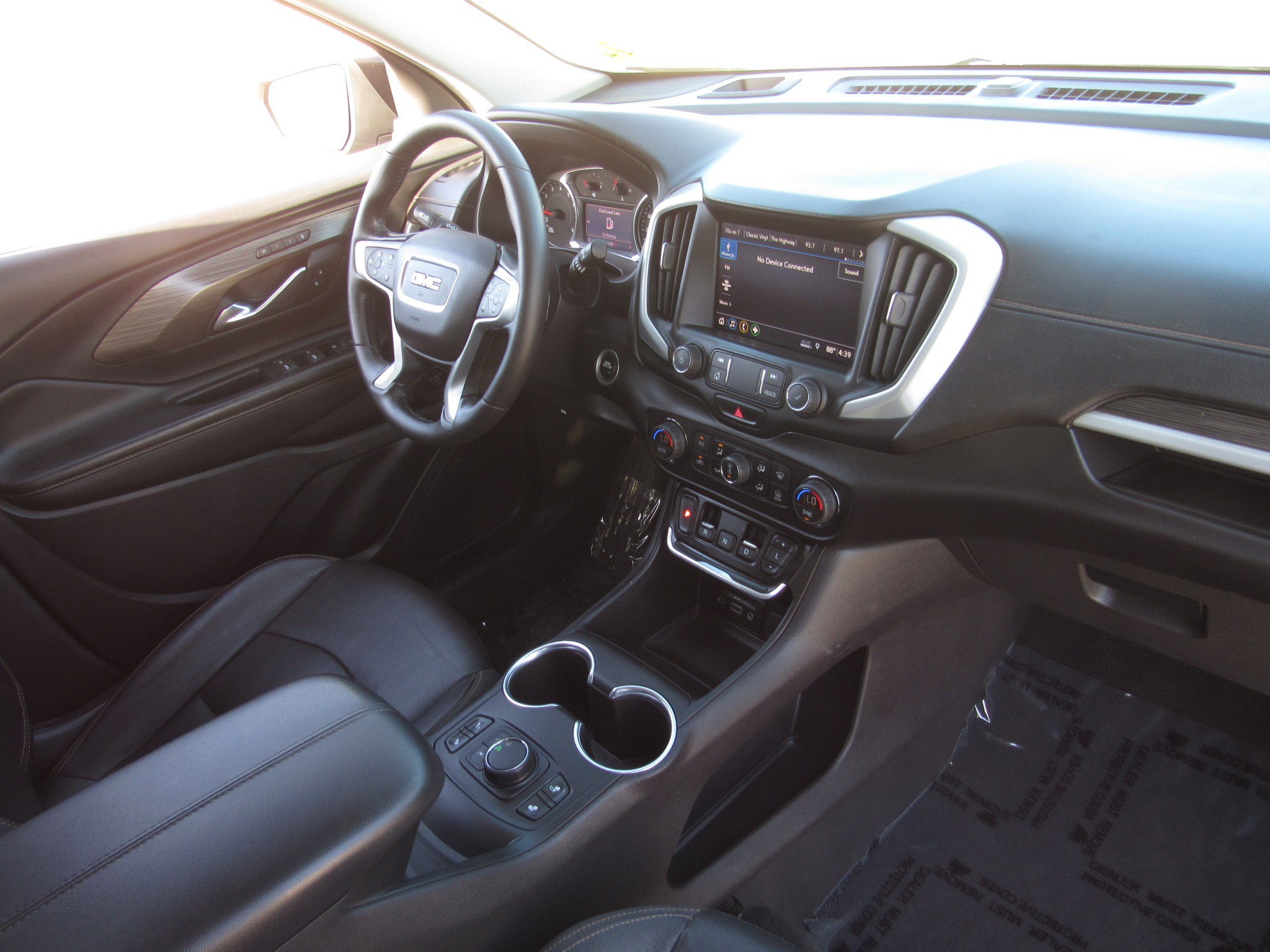 Used 2020 GMC Terrain SLT w/ Preferred Package image 9