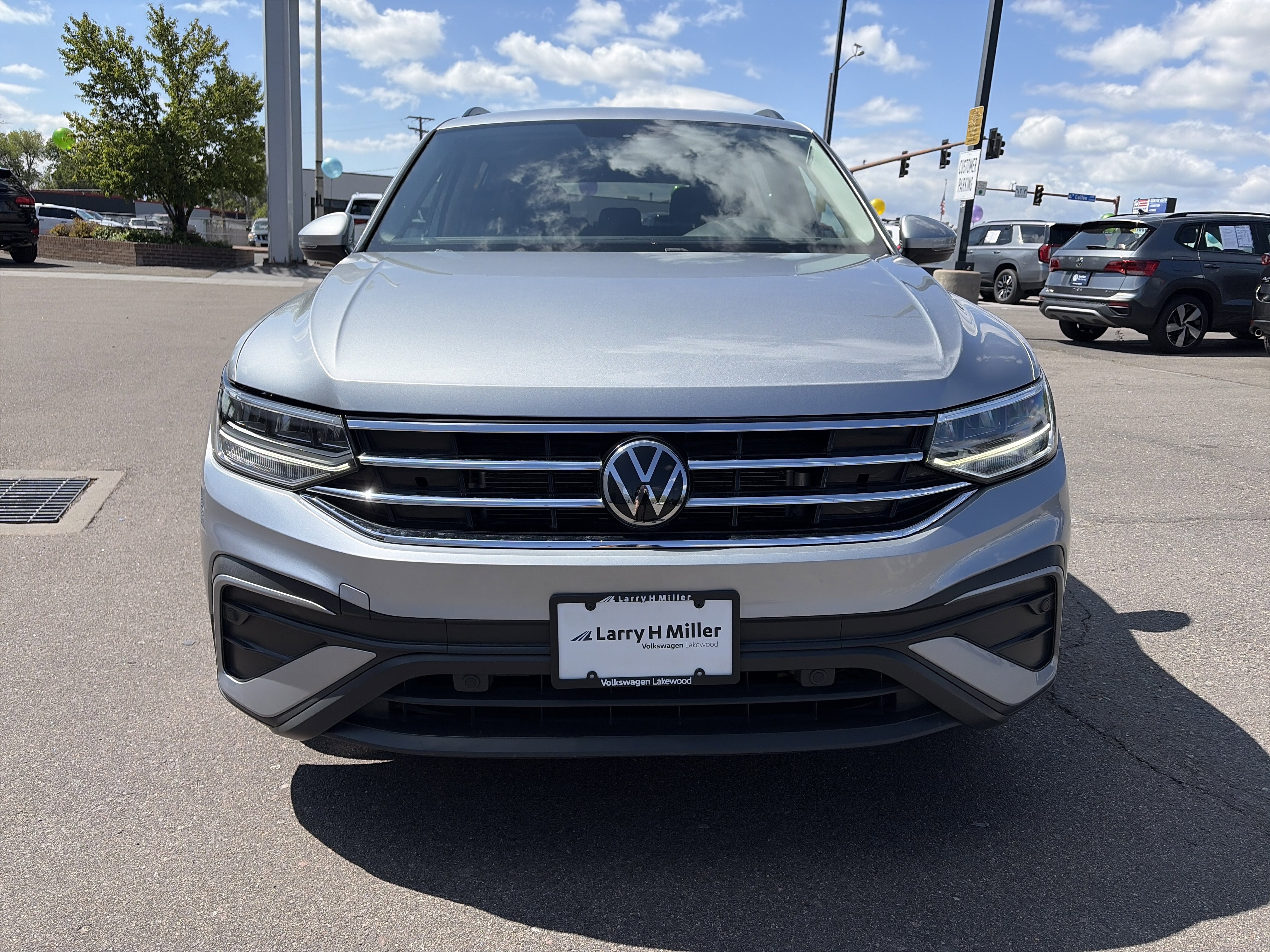 Certified 2023 Volkswagen Tiguan S AWD/4WD image 2