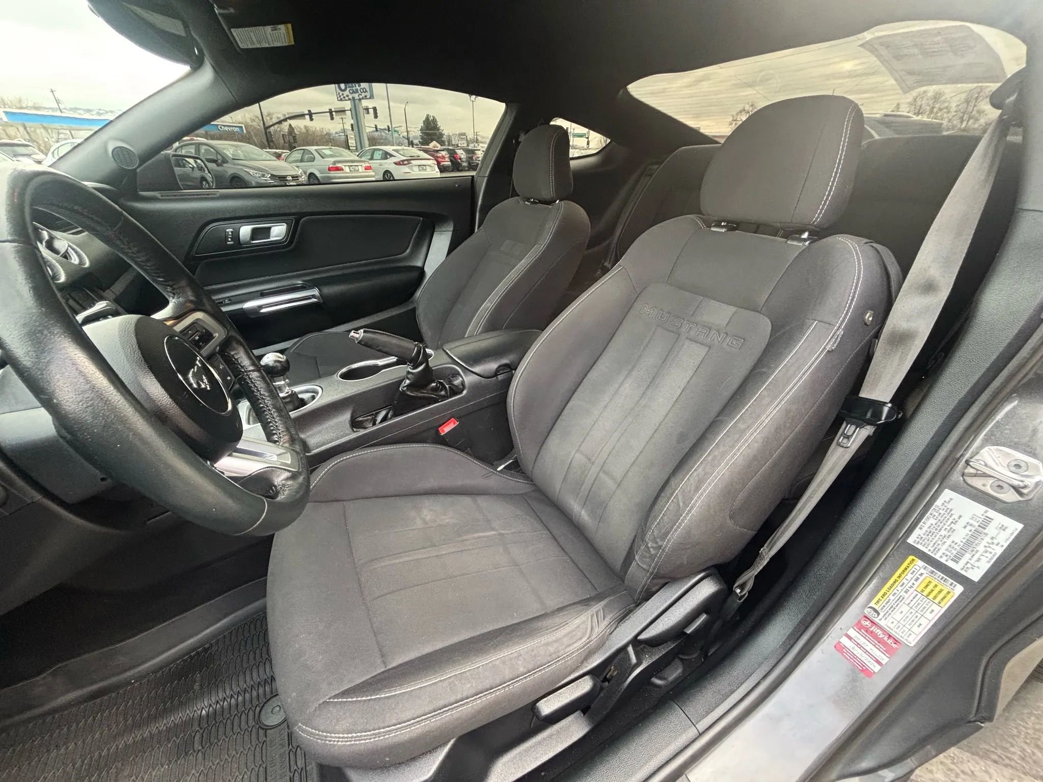 Used 2020 Ford Mustang Coupe image 9