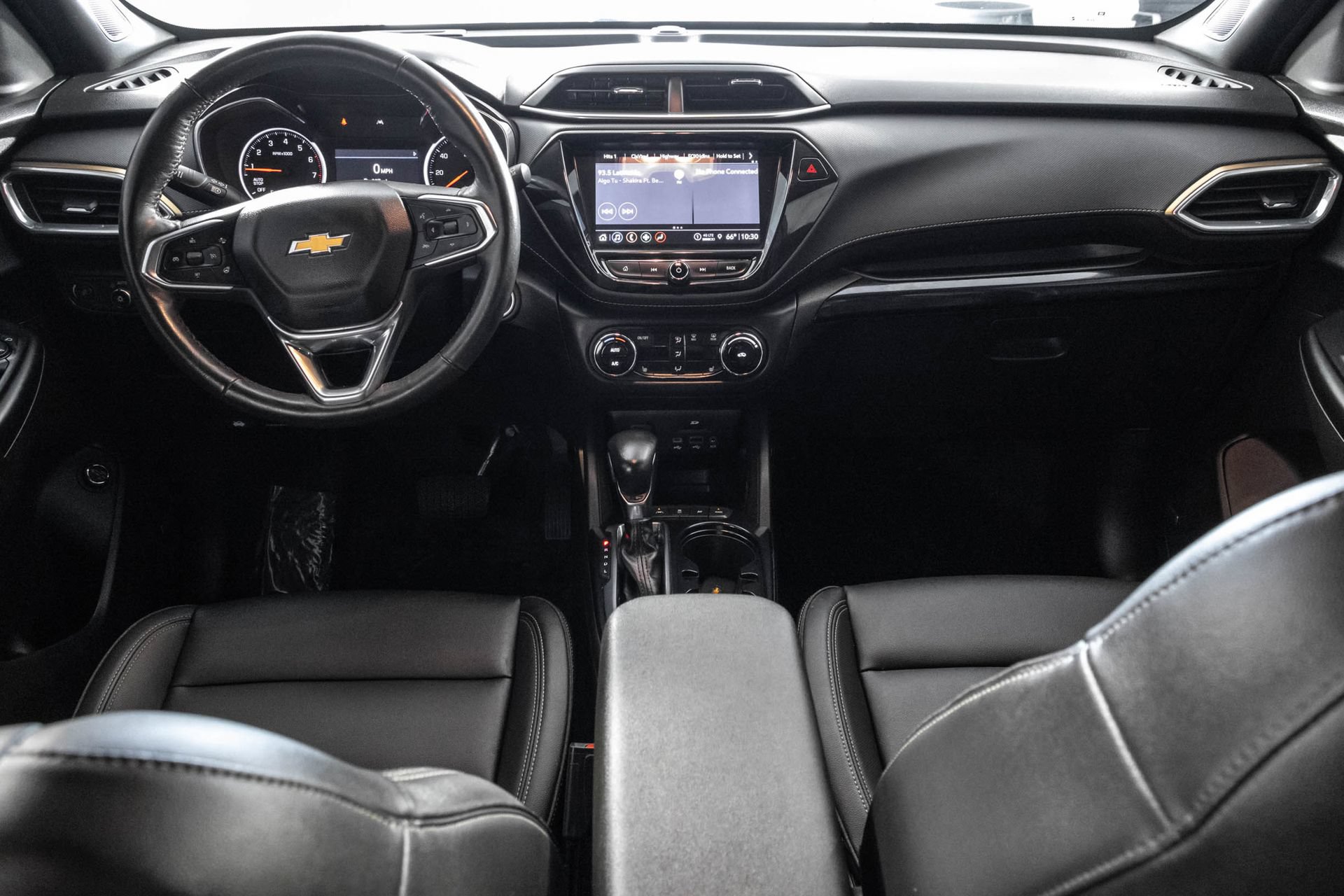 Used 2022 Chevrolet TrailBlazer ACTIV w/ Sun and Liftgate Package AWD/4WD image 23