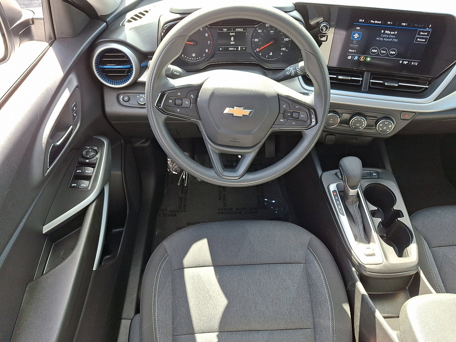 Used 2025 Chevrolet Trax LS image 12