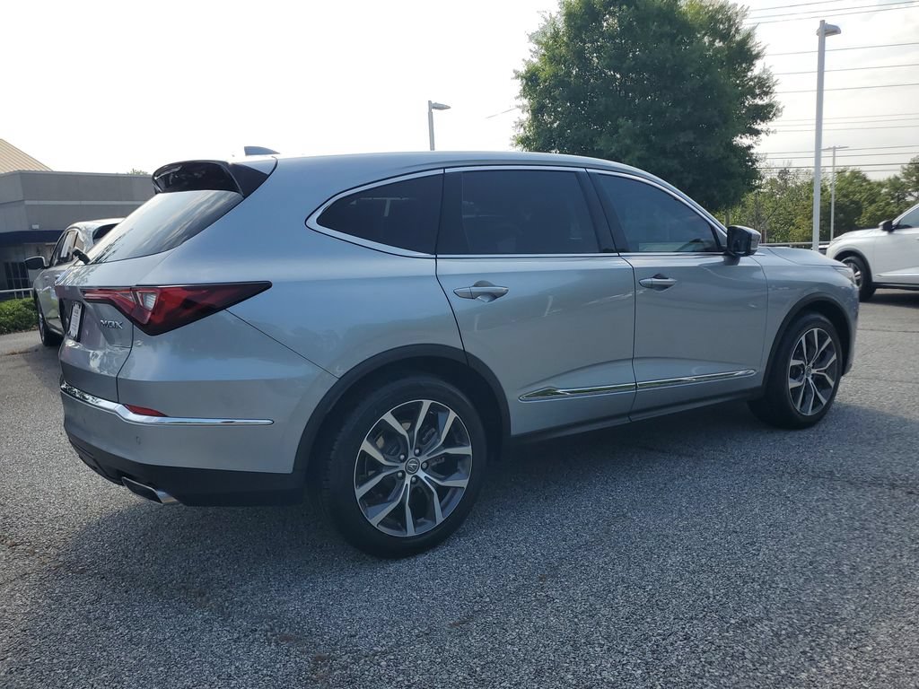 Certified 2024 Acura MDX w/ Technology Package FWD image 5