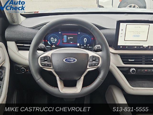 Used 2025 Ford Explorer Active w/ Active Comfort Package AWD/4WD image 12