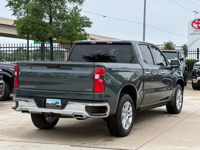 Used 2025 Chevrolet Silverado 1500 LTZ w/ Z71 Off-Road Package AWD/4WD image 5