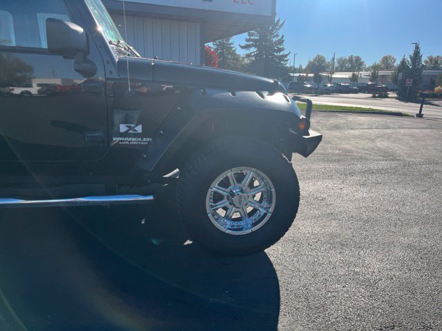 Used 2007 Jeep Wrangler Unlimited X w/ Black Appearance Group AWD/4WD image 15