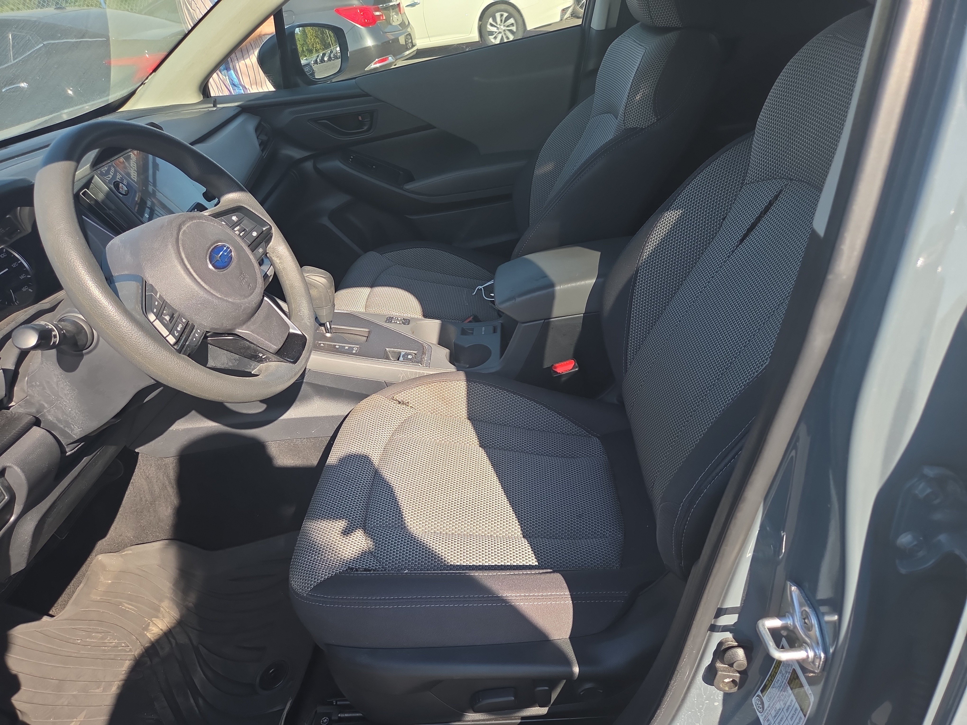 Used 2024 Subaru Crosstrek 2.0i Premium AWD/4WD image 9