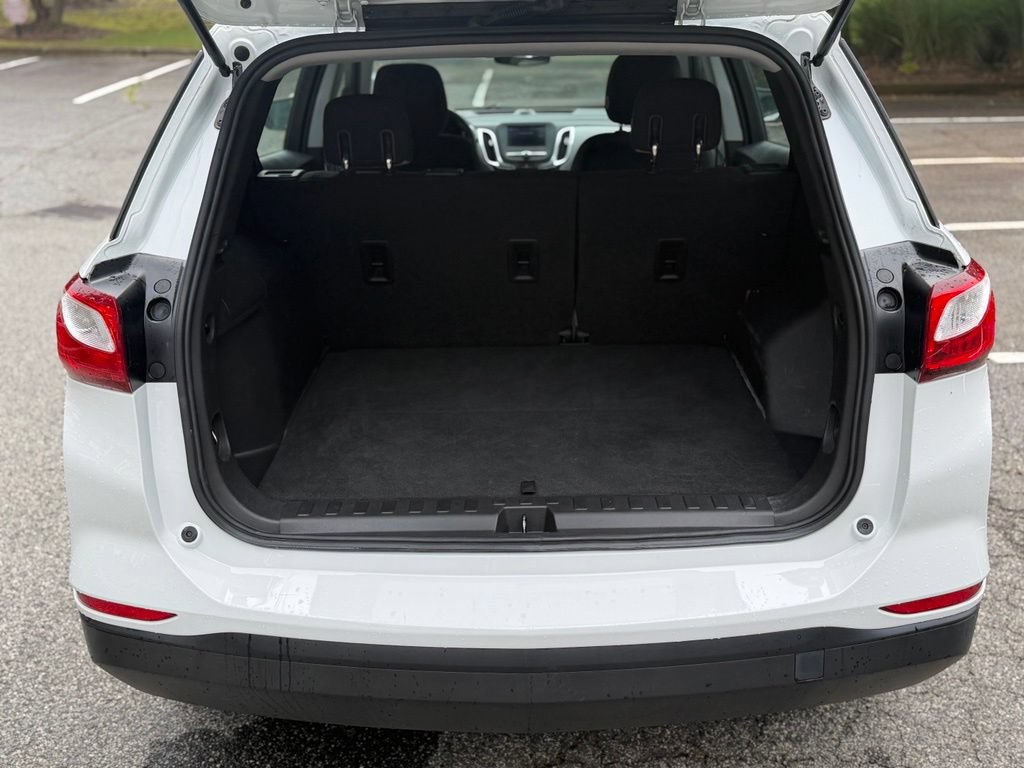 Used 2020 Chevrolet Equinox LS FWD image 19