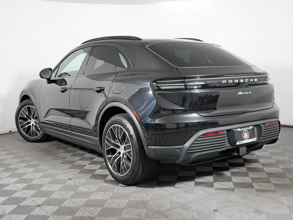Certified 2025 Porsche Macan 4 Electric w/ Premium Package AWD/4WD image 3