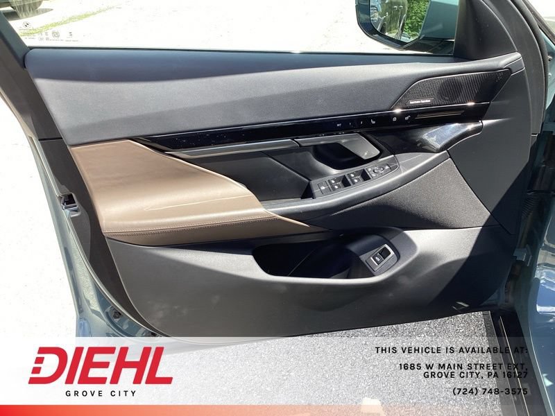 Used 2024 BMW 530i xDrive w/ M Sport Package AWD/4WD image 18