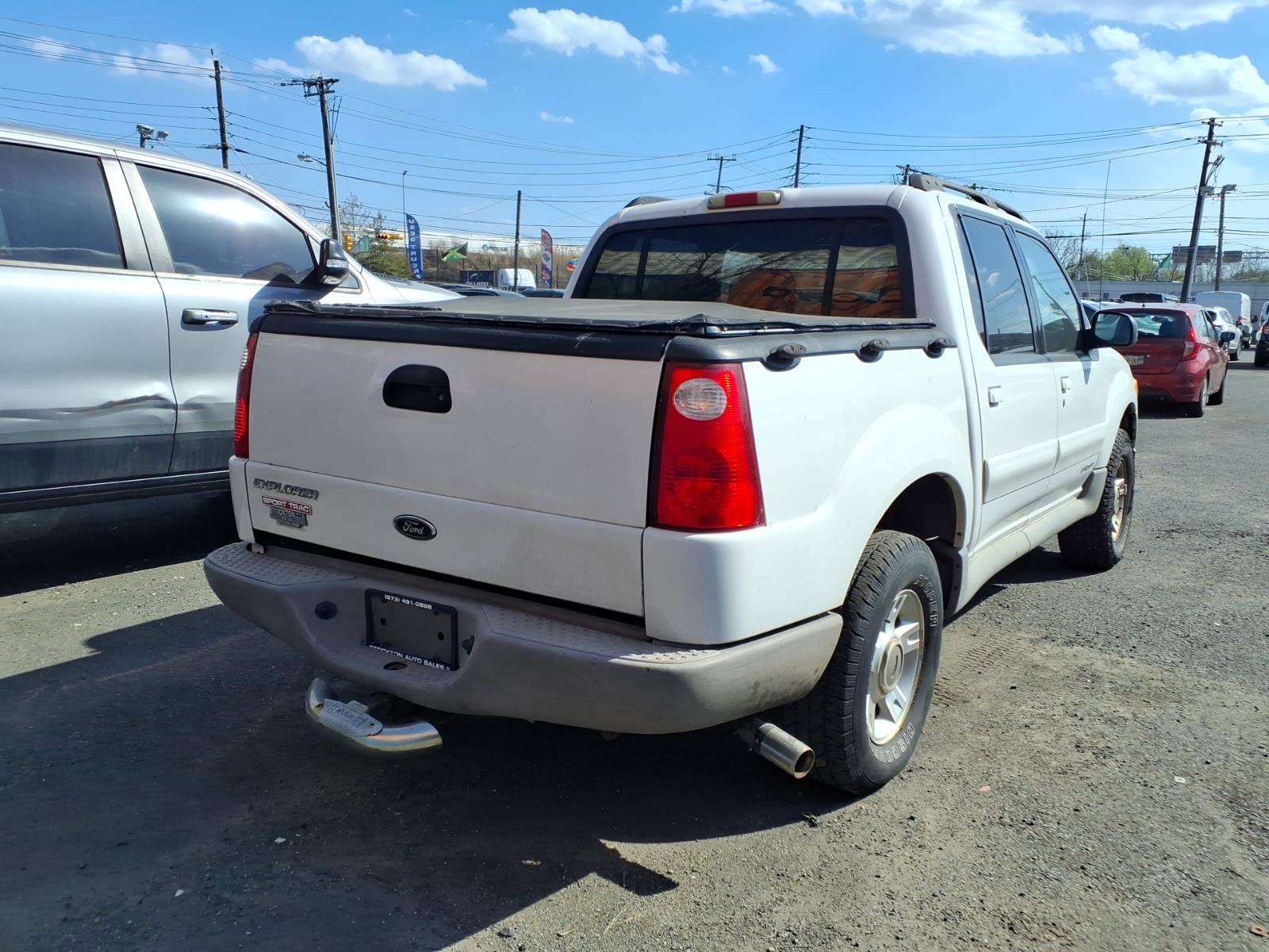 Used 2001 Ford Explorer Sport Trac 4x4 image 6