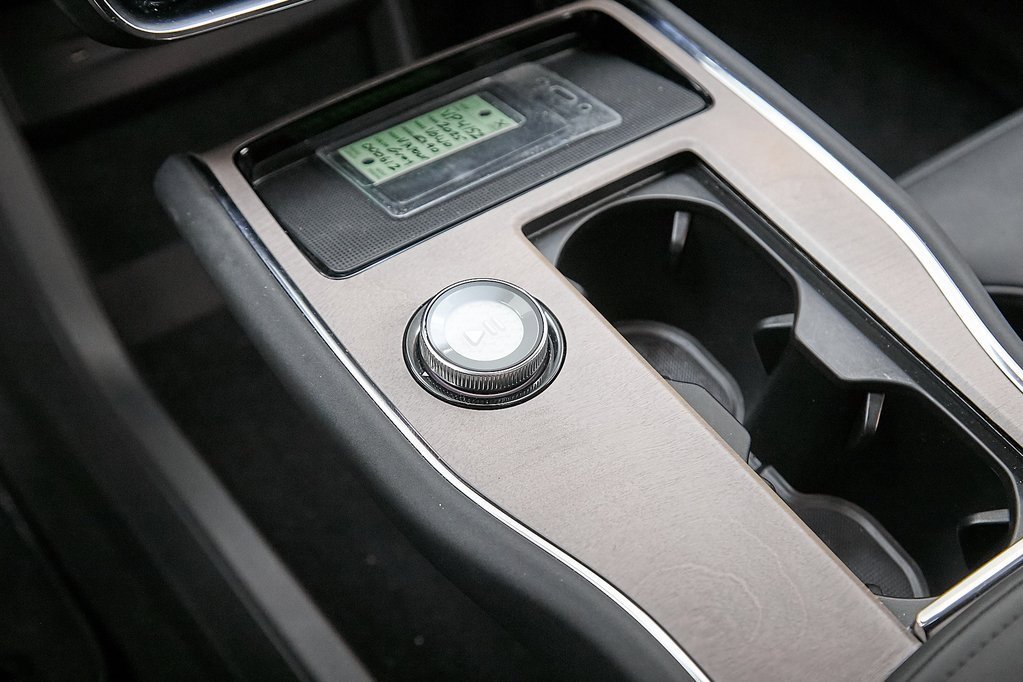 Certified 2025 Volvo EX90 Ultra image 19