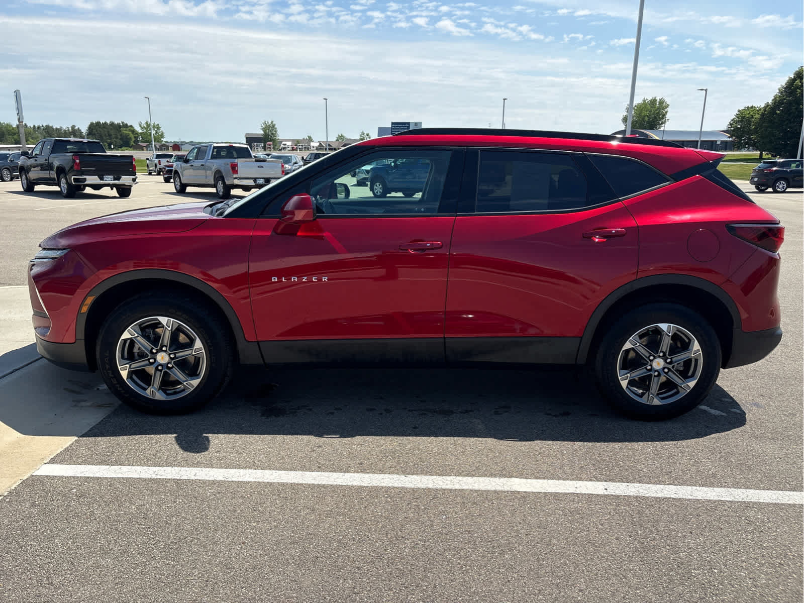 Used 2023 Chevrolet Blazer LT w/ Convenience Package AWD/4WD image 6