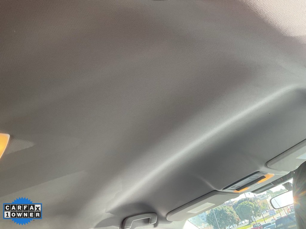 Used 2023 Mitsubishi Outlander SE image 57