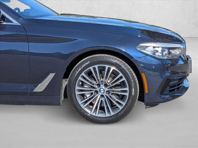 Used 2019 BMW 540i w/ Premium Package image 25
