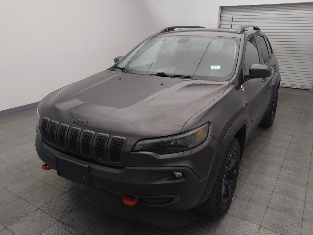 Used 2019 Jeep Cherokee Trailhawk w/ Cold Weather Group AWD/4WD image 15
