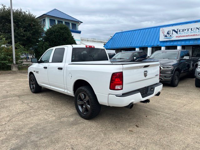 Used 2015 RAM 1500 Express AWD/4WD image 7
