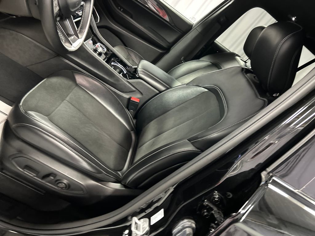 Used 2022 Jeep Grand Cherokee L Laredo image 12