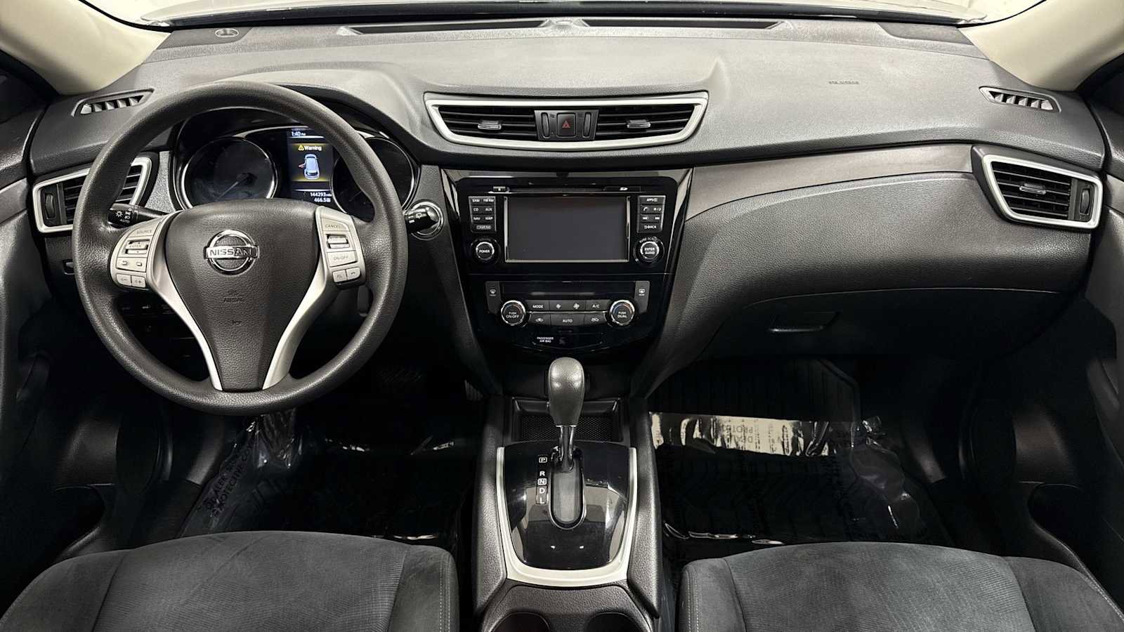 Used 2016 Nissan Rogue SV w/ SV Premium Package image 26